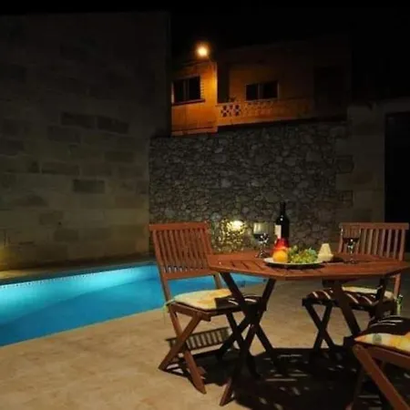 Geligiz Villa Għajnsielem