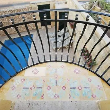 Geligiz Villa Għajnsielem