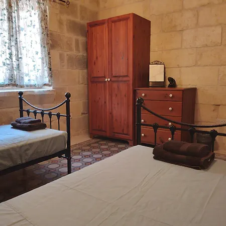 Geligiz Villa Għajnsielem